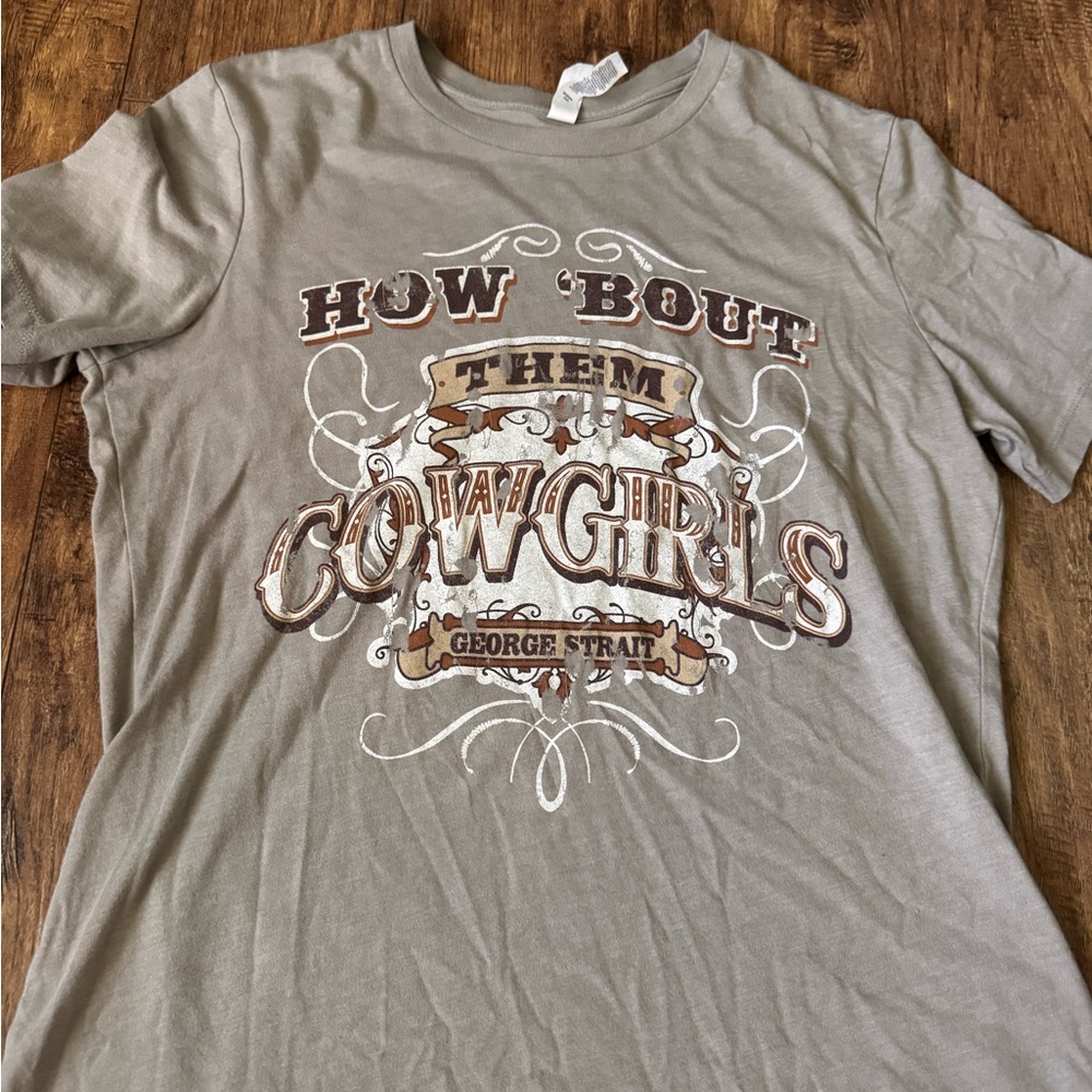Genuine Merchandise George Strait Concert Gray Cotton Tee